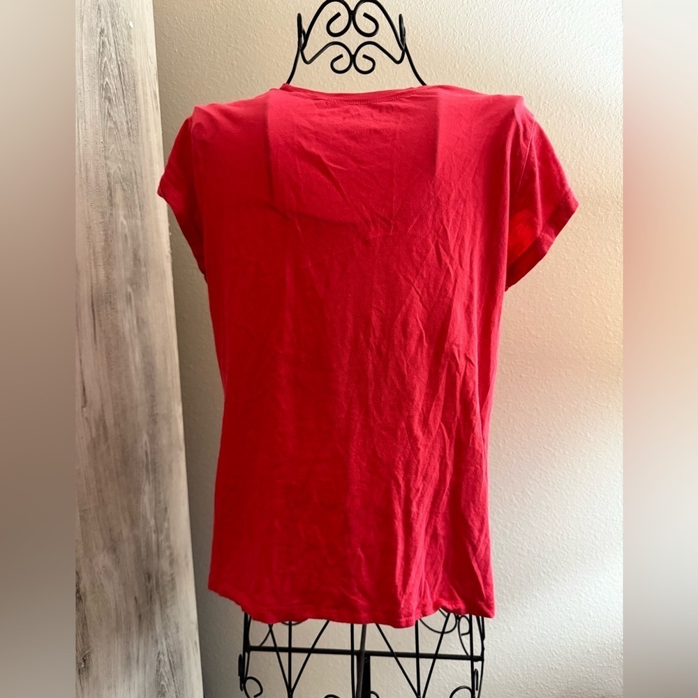 Guess Red/pink Tee with Silver Design - Picture 2 of 8